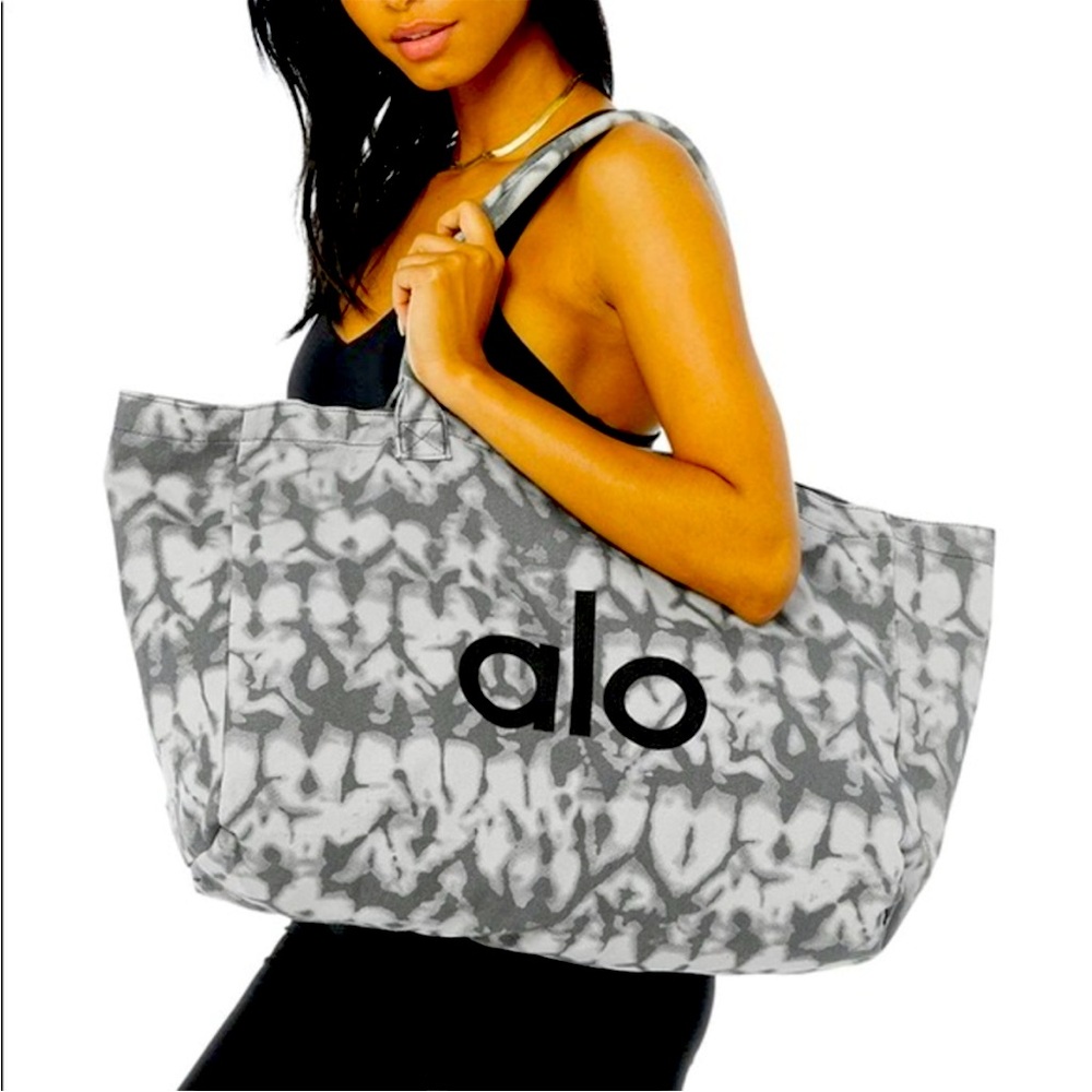 Alo Yoga Canvas Tie Dye Gray Shopper Tote NWT